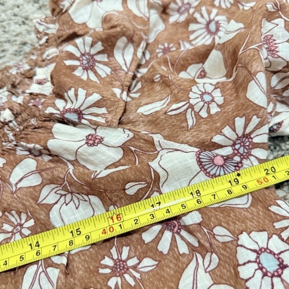 Free People Miss Daisy Printed Top in Vintage Tan Brown Flowers BOHO Sz XS - Picture 10 of 12